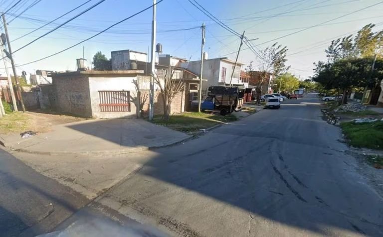 Un sargento de la Bonaerense mató a un ladrón que quiso robarle cuando trabajaba como remisero en Villa Fiorito