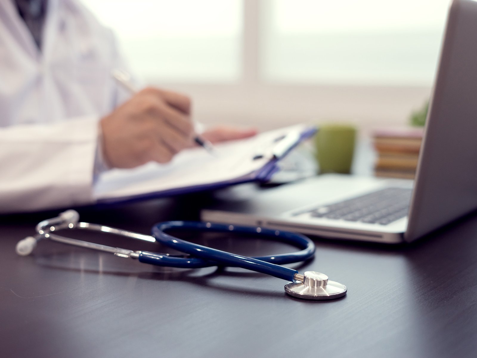 Una sola prepaga aumentará la cuota en diciembre más que en noviembre, a contramano de la inflación