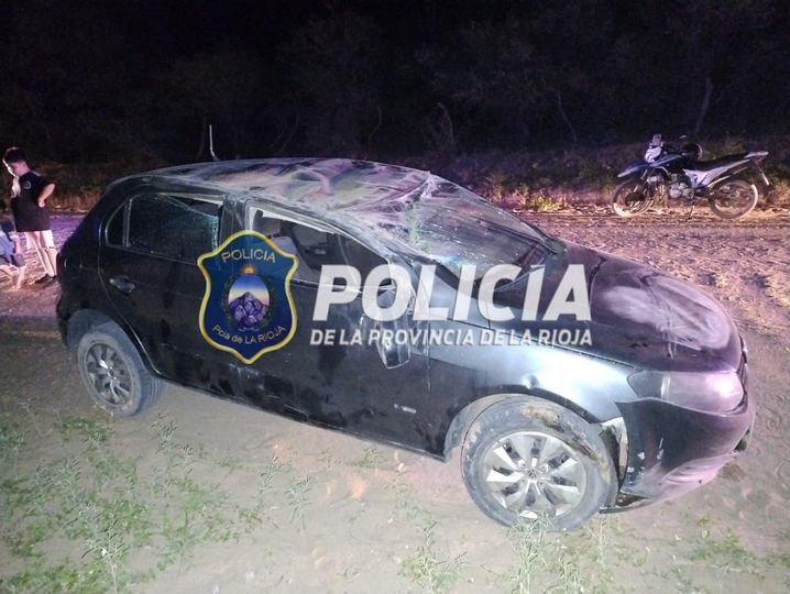 Conductora sufrió lesiones tras un vuelco en Chamical
