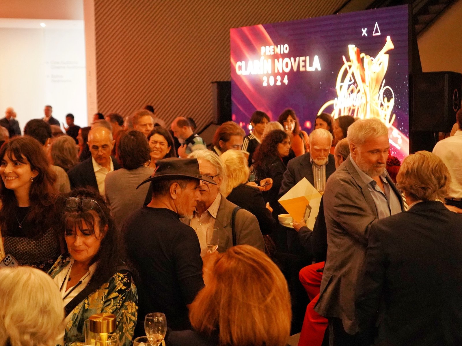 arrancó la gala en el Malba y se anuncia la obra ganadora
