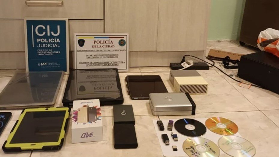 La Rioja y Chilecito: cuatro allanamientos por el tráfico de material de explotación sexual de menores