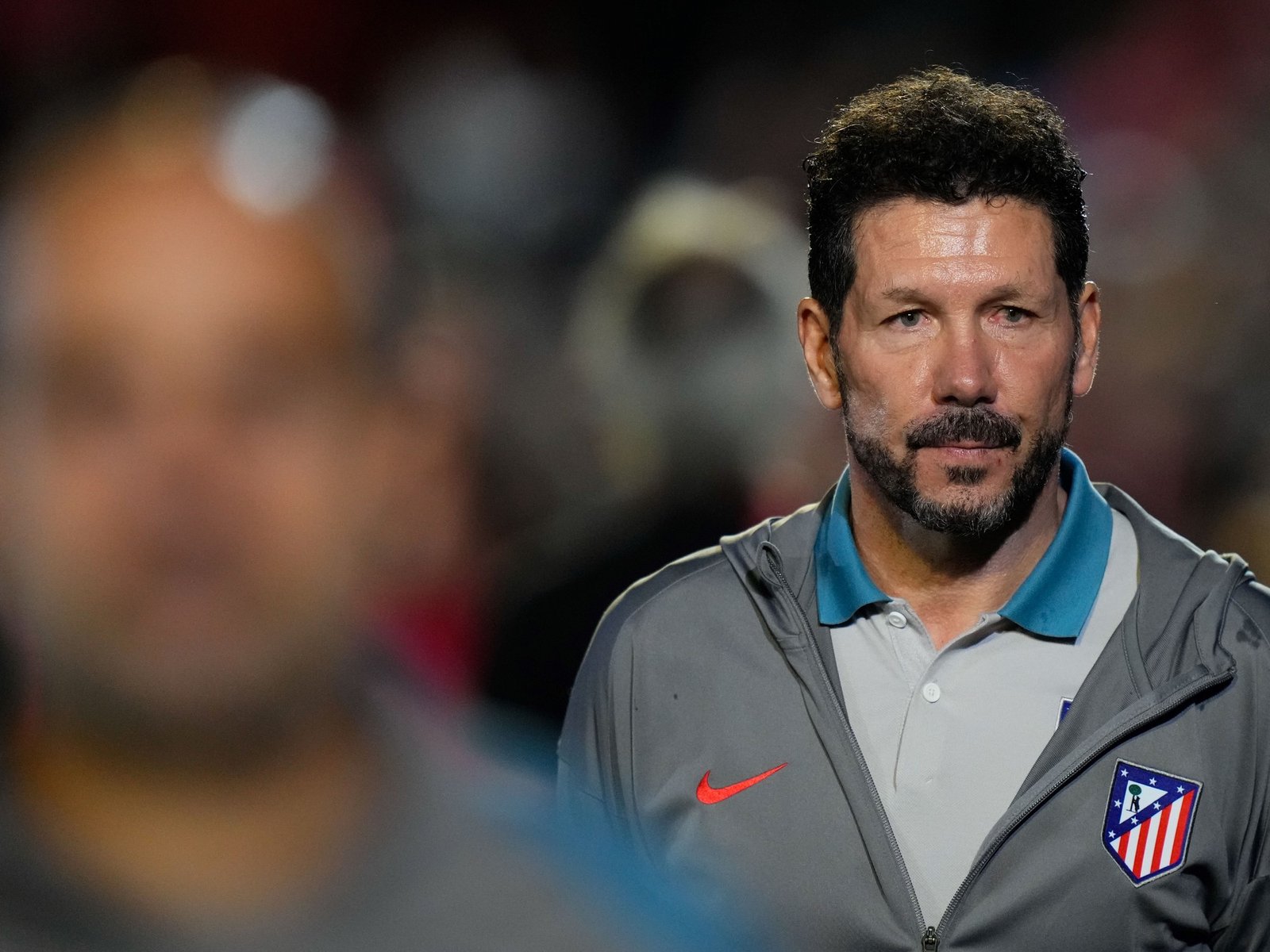 duras críticas al Atlético de Madrid de Simeone, que se salvó de un papelón histórico gracias a Julián Álvarez
