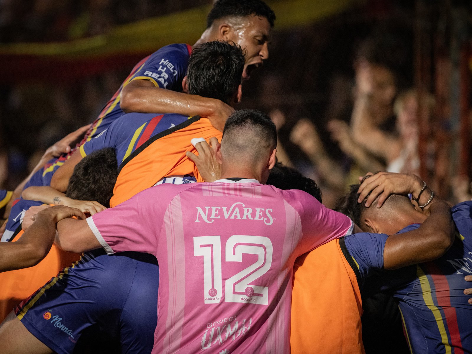 el Tricolor ascendió tras ganarle a Los Andes en un partido que tuvo condimentos insólitos