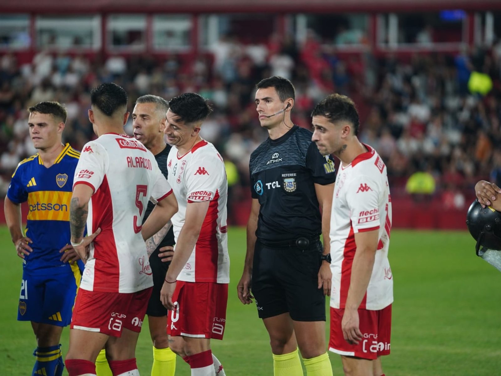 el empate de Huracán con Boca ilusiona a Vélez, que mira de reojo a Racing y Talleres