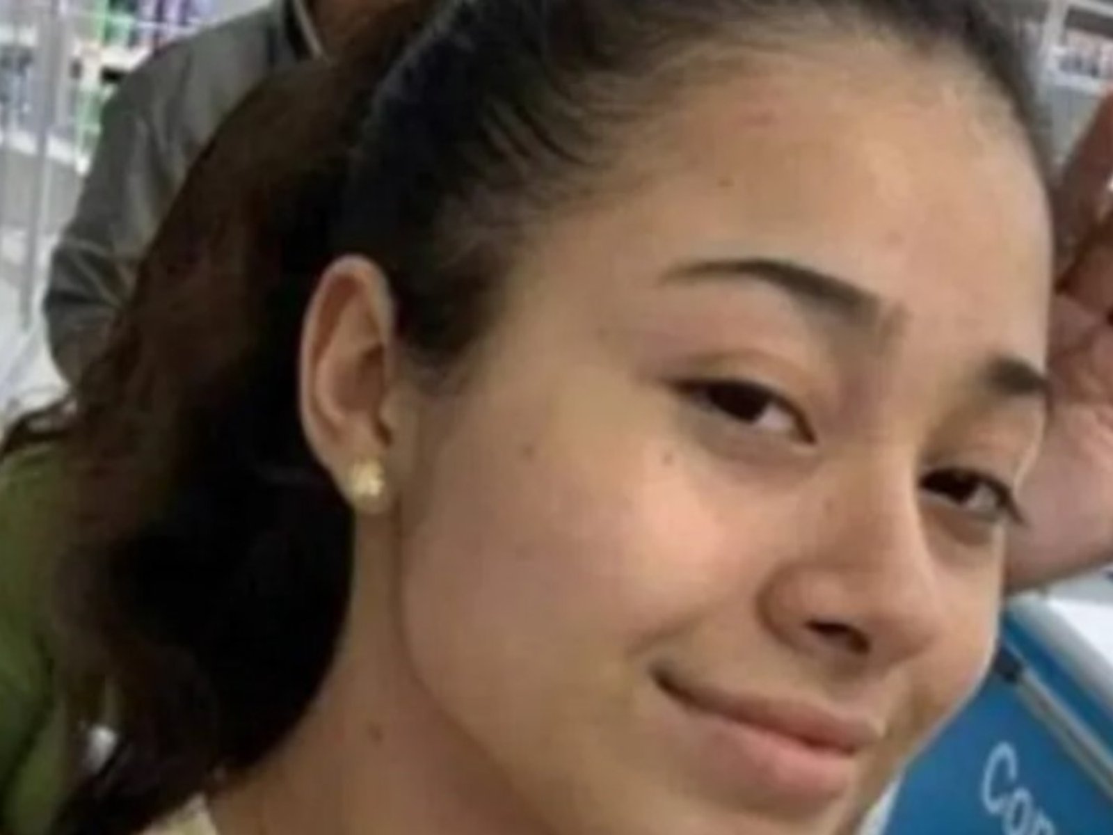 el padrastro bajo sospecha y dos recompensas para hallar a la adolescente desaparecida en Santa Cruz