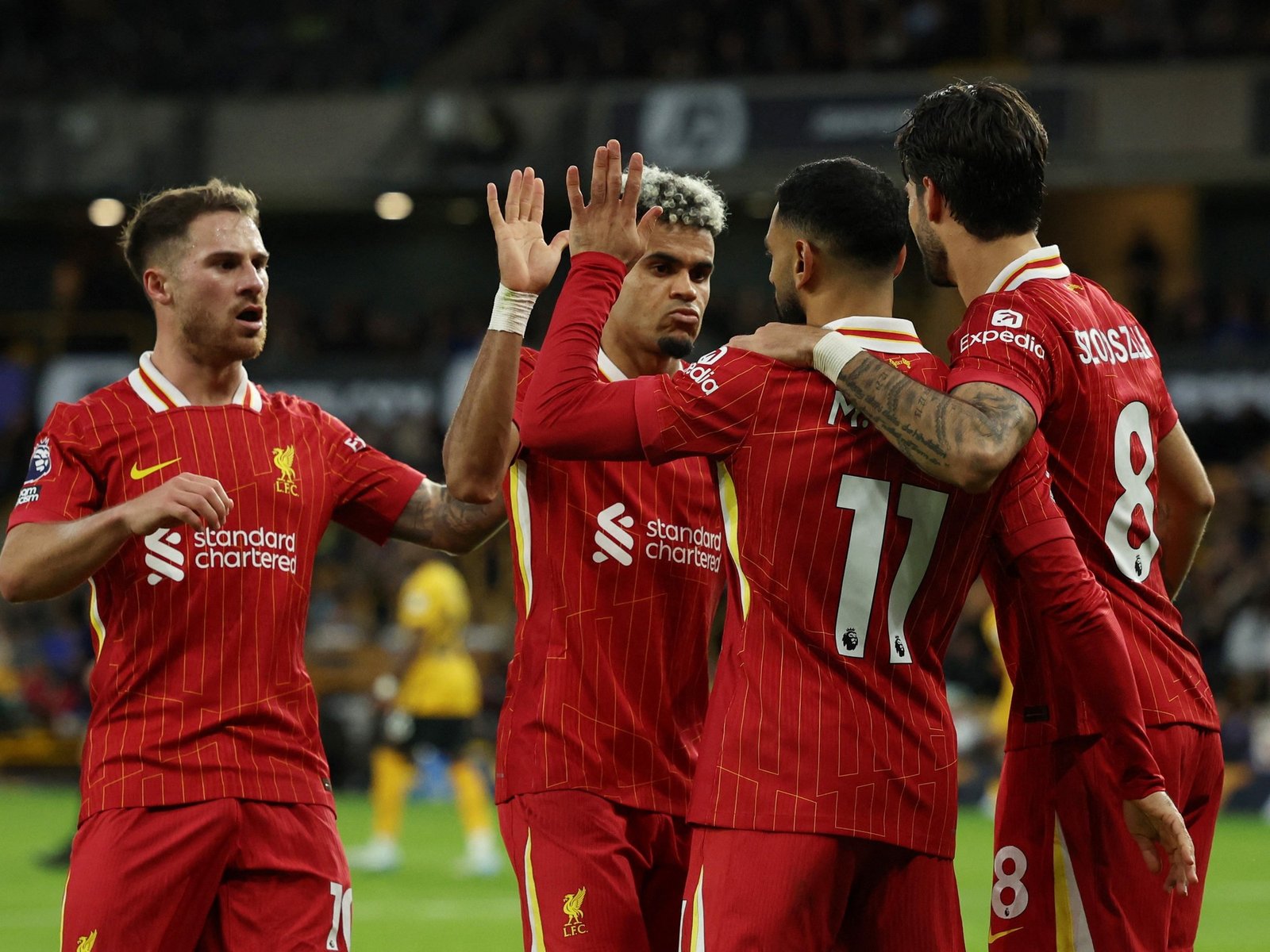 el show de Luis Díaz con una ‘cuchara’ hermosa para golear al Leverkusen en Anfield