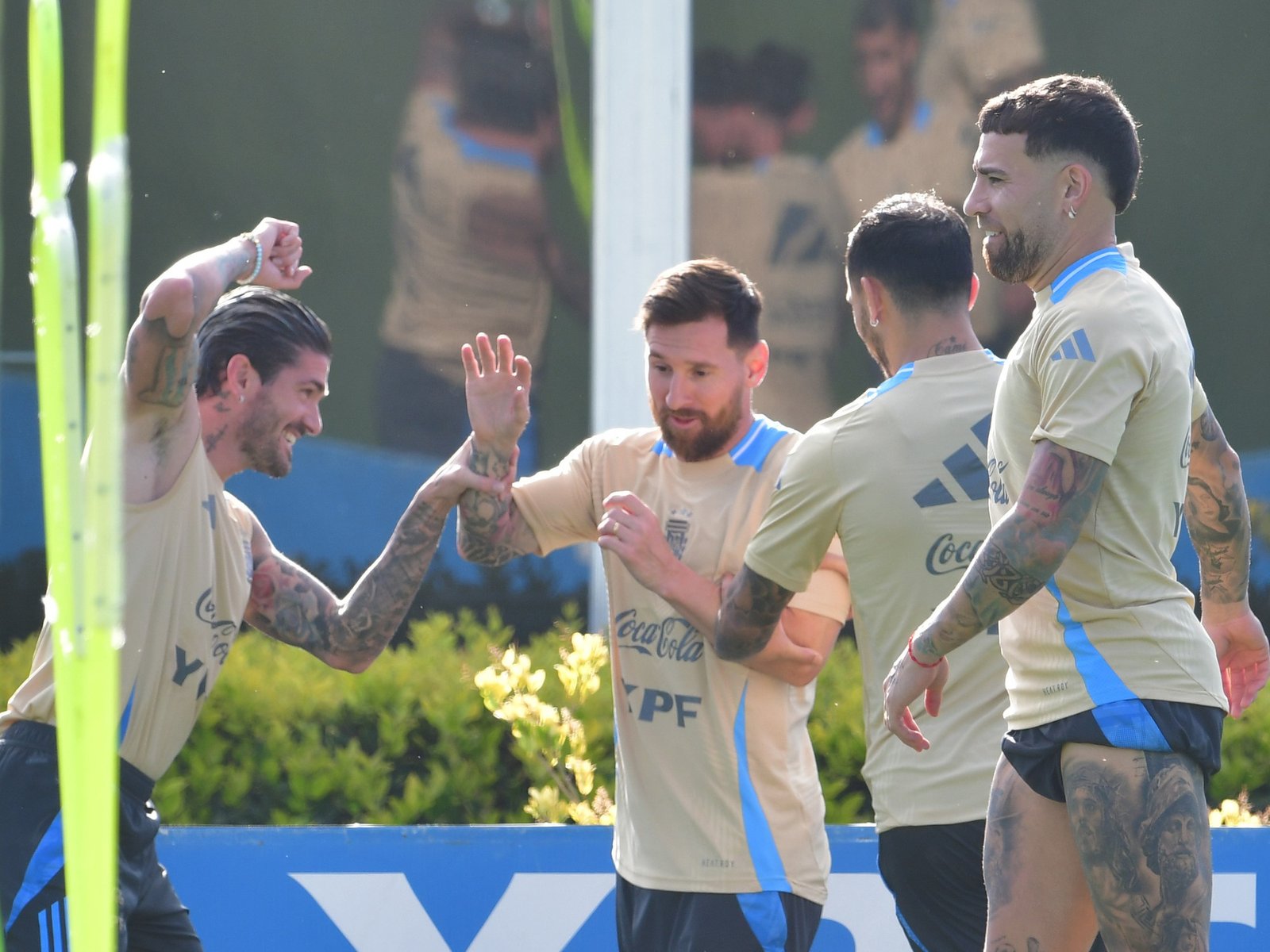 ganar para recuperarse rápido y no caer del primer lugar del ranking FIFA