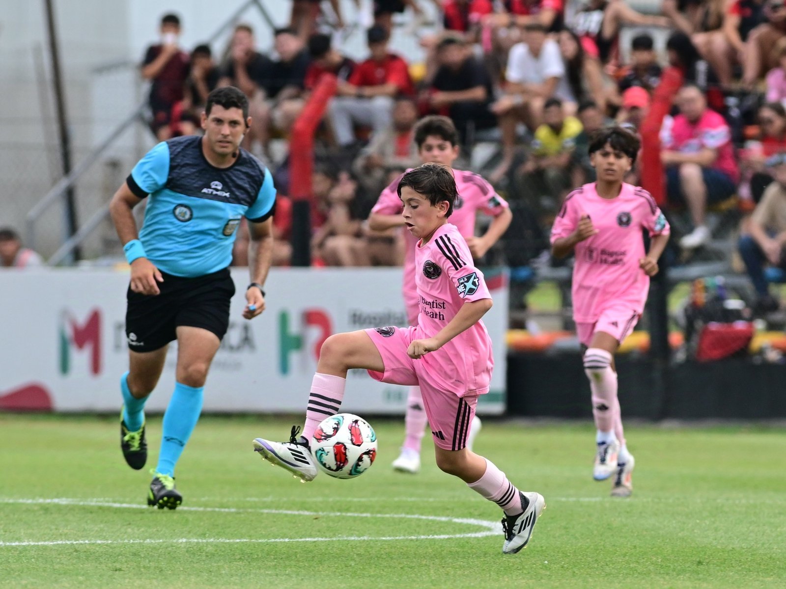 la ausencia de papá Lionel y el “enojo” con Luis Suárez
