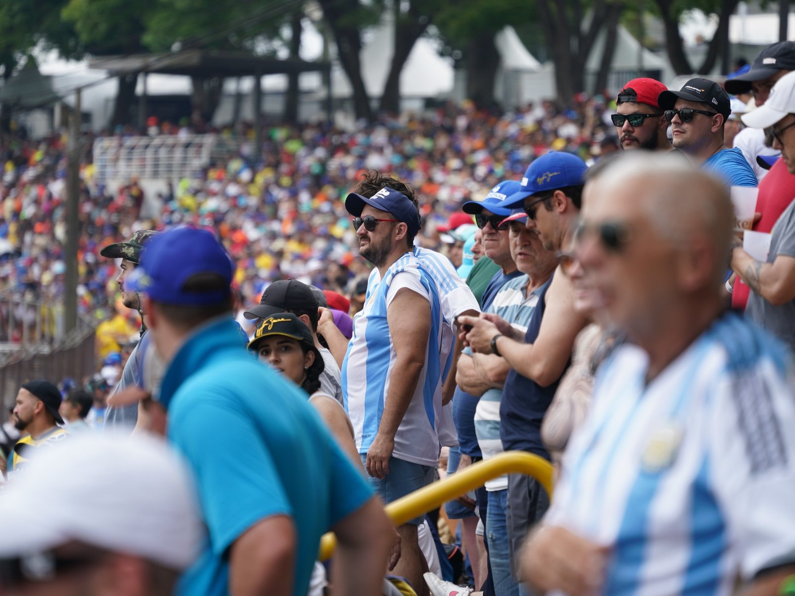 la ropa de Williams solo duró 45 minutos en Brasil