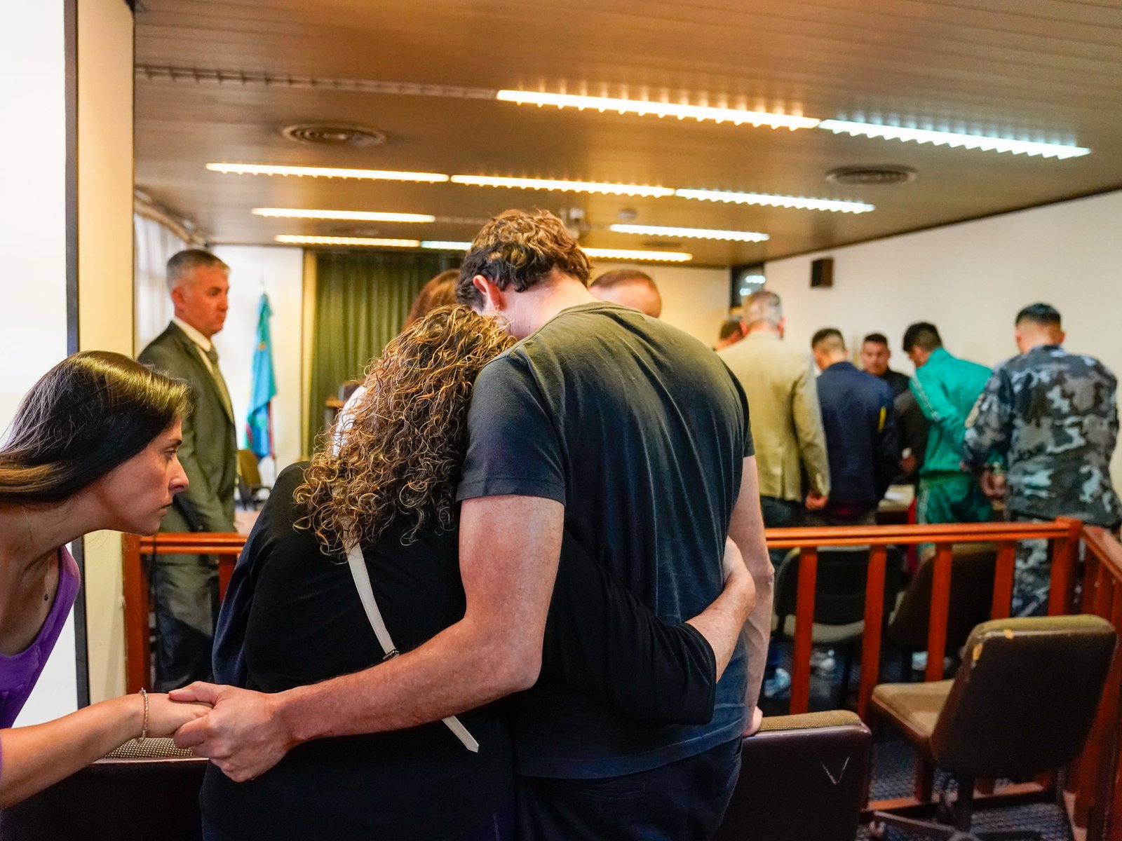 le daban el arma a un adolescente para eludir condenas graves