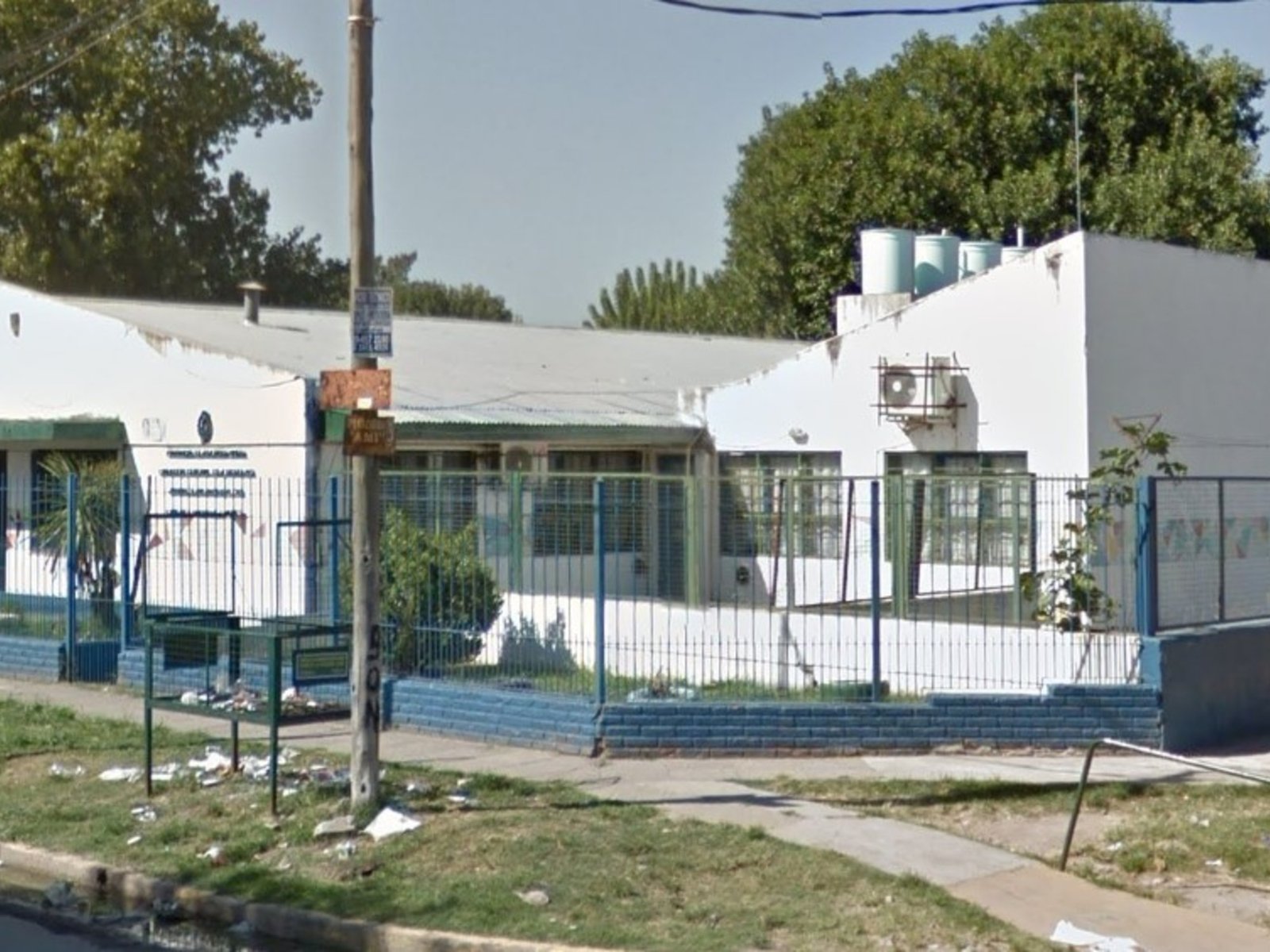 más de 20 tiros a metros de un jardín de infantes y con los nenes en clase