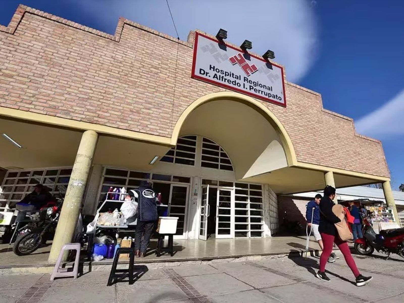 tiene 13 años, la violó y embarazó el papá de una compañera de escuela