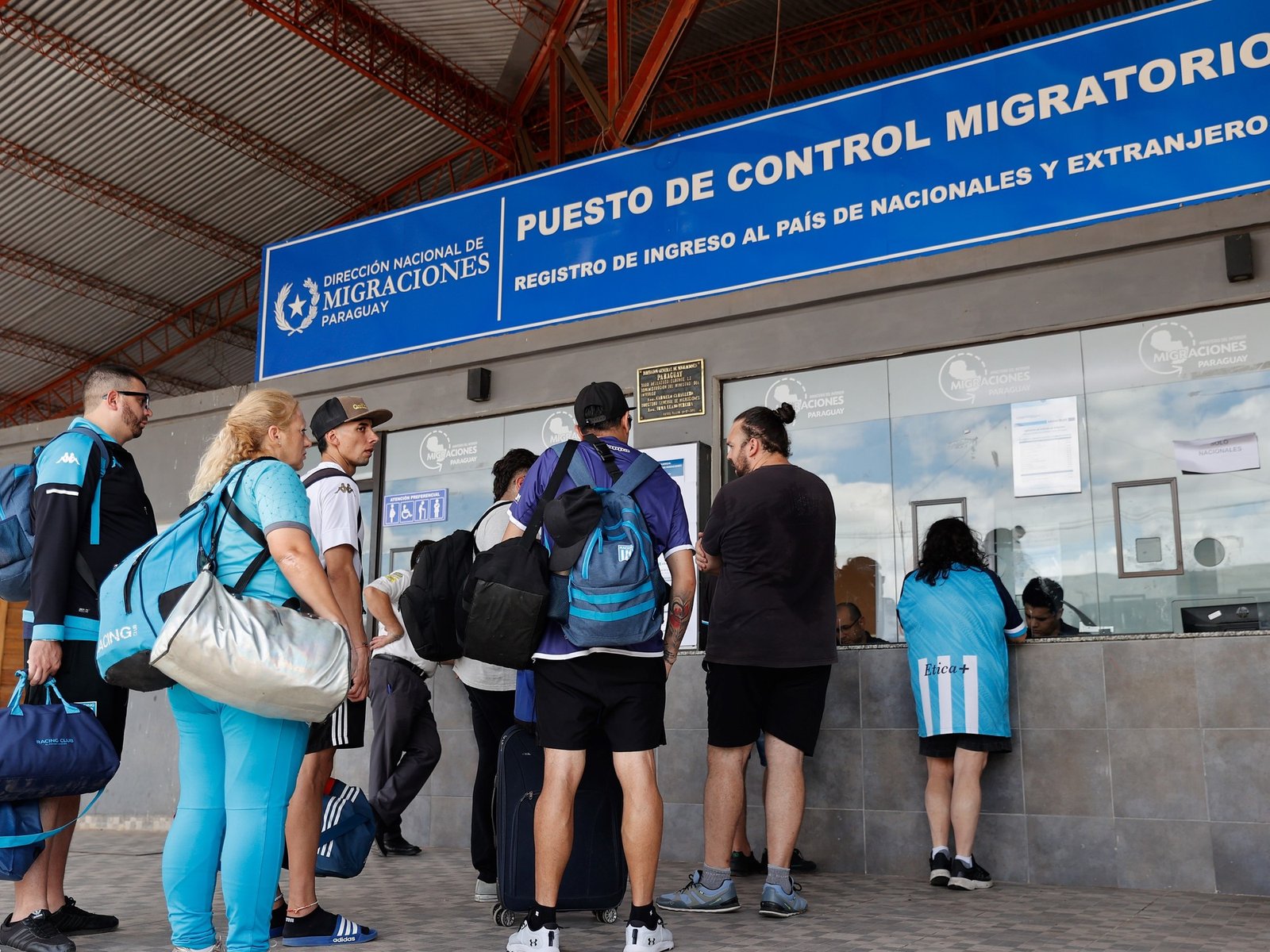 ¿van a poder ingresar al estadio?