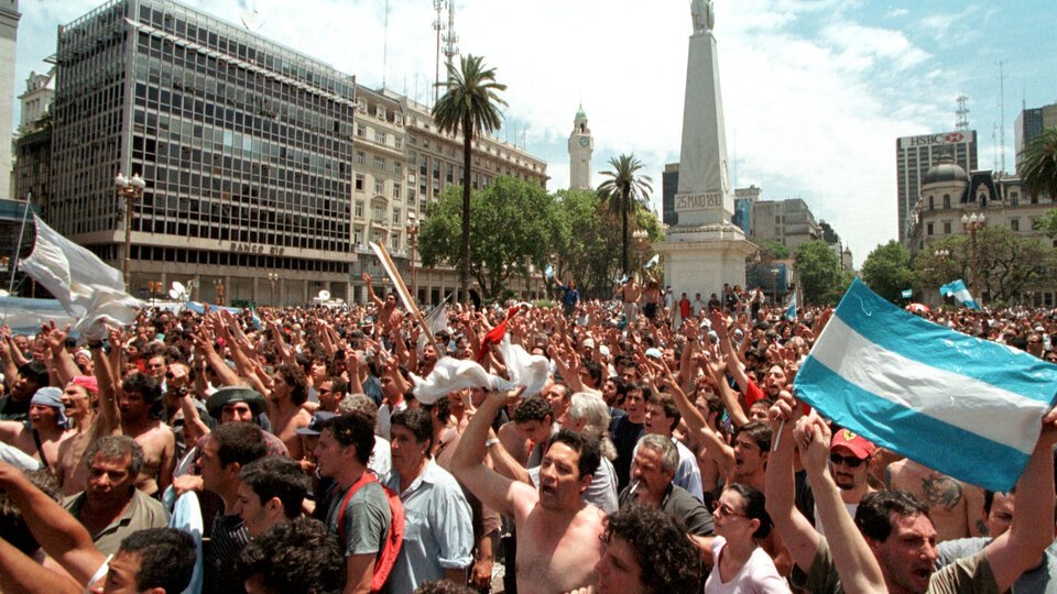 Acto por el aniversario de la masacre de diciembre de 2001 | La izquierda se moviliza a Plaza de Mayo
