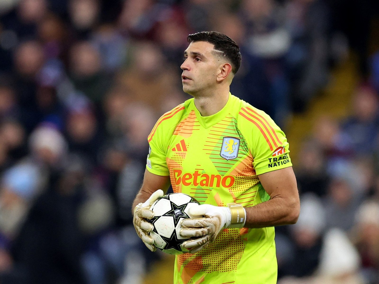 Aston Villa de Dibu Martínez vs Manchester City, por la Premier League: minuto a minuto, en directo