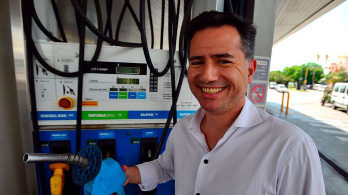 Bornoroni sobre el autoservicio de combustible: “Es para evolucionar y bajar precios”