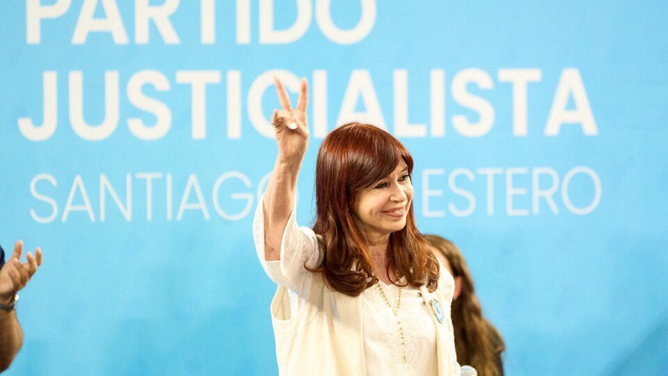 Cristina Kirchner cuestionó la alianza entre el Gobierno y el PRO: "Derecha farsante"