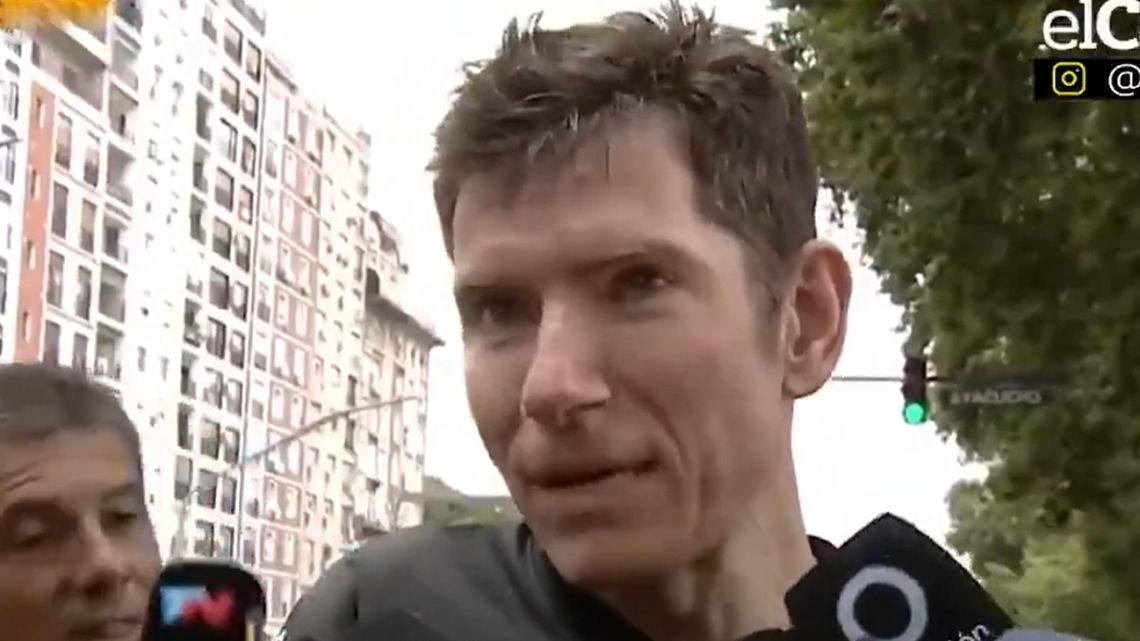 Dos diplomáticos se negaron al test de alcoholemia, fueron detenidos y la embajada de Rusia se quejó