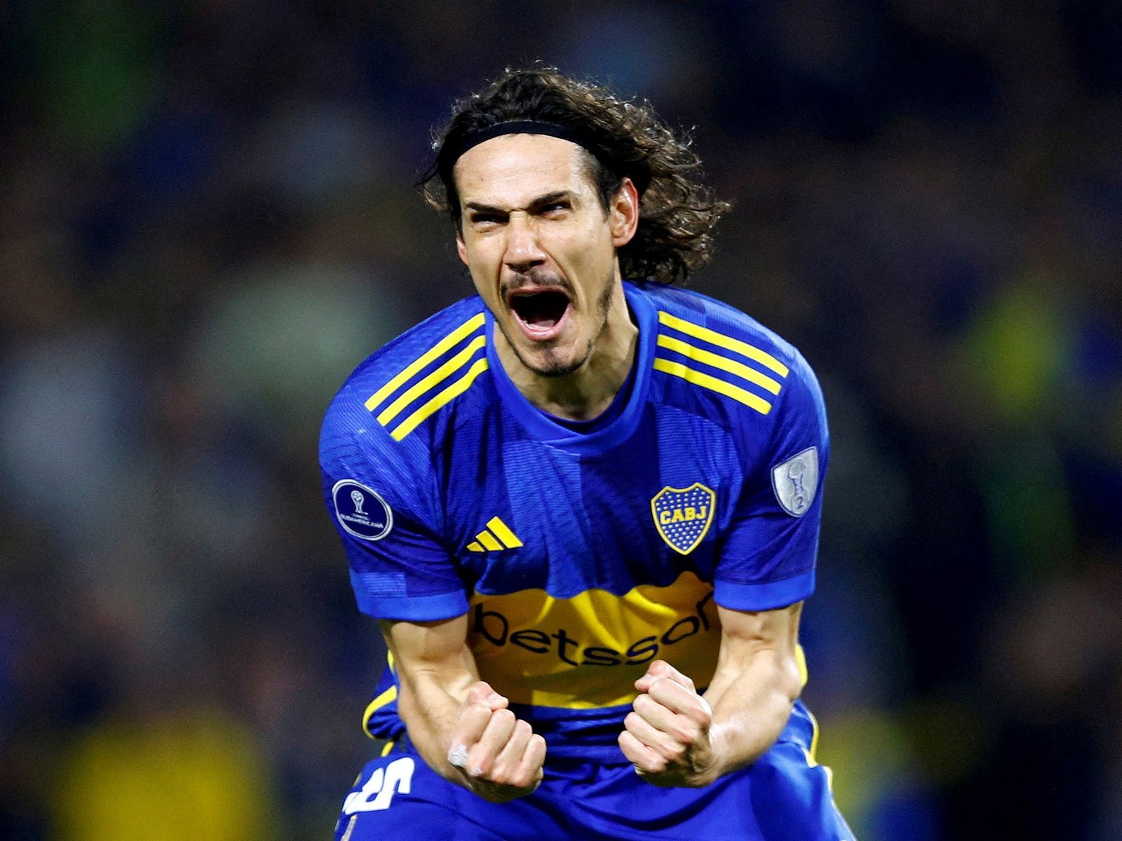 Edinson Cavani cerró su 2024 “de altibajos” con un mensaje para los hinchas de Boca y goles al nivel de Benedetto y Palermo