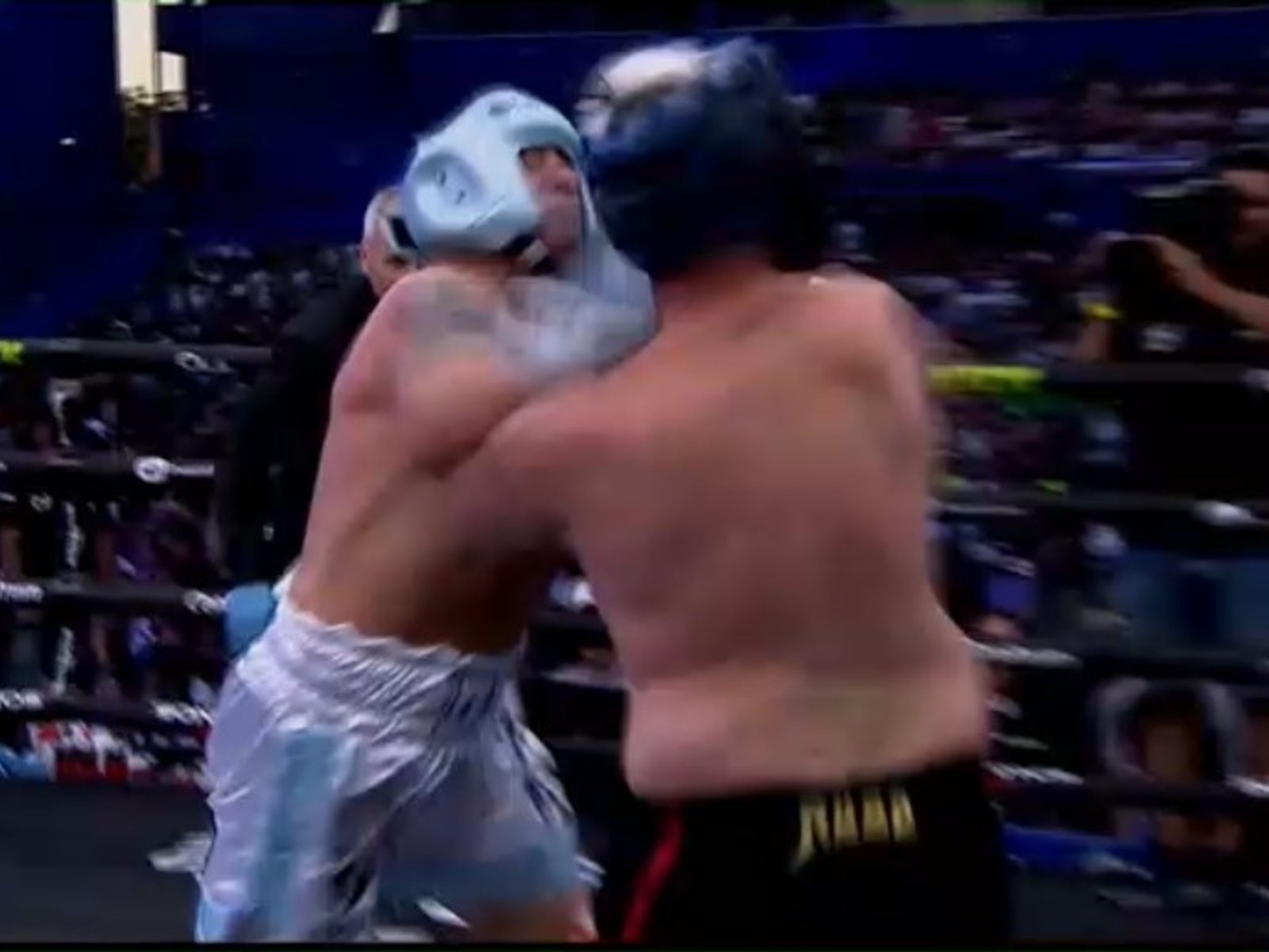 El impresionante nocaut del Turco García contra el Ruso en “Párense de Manos 2” en la cancha de Vélez