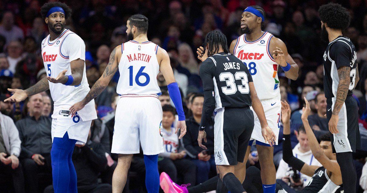 El insólito momento que se dio en la NBA :: Olé