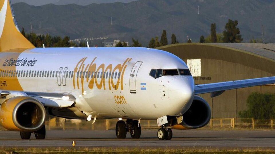 Hasta el Gobierno le perdió la paciencia a FlyBondi | Lo intimó a presentar un “plan correctivo” por las cancelaciones de vuelos