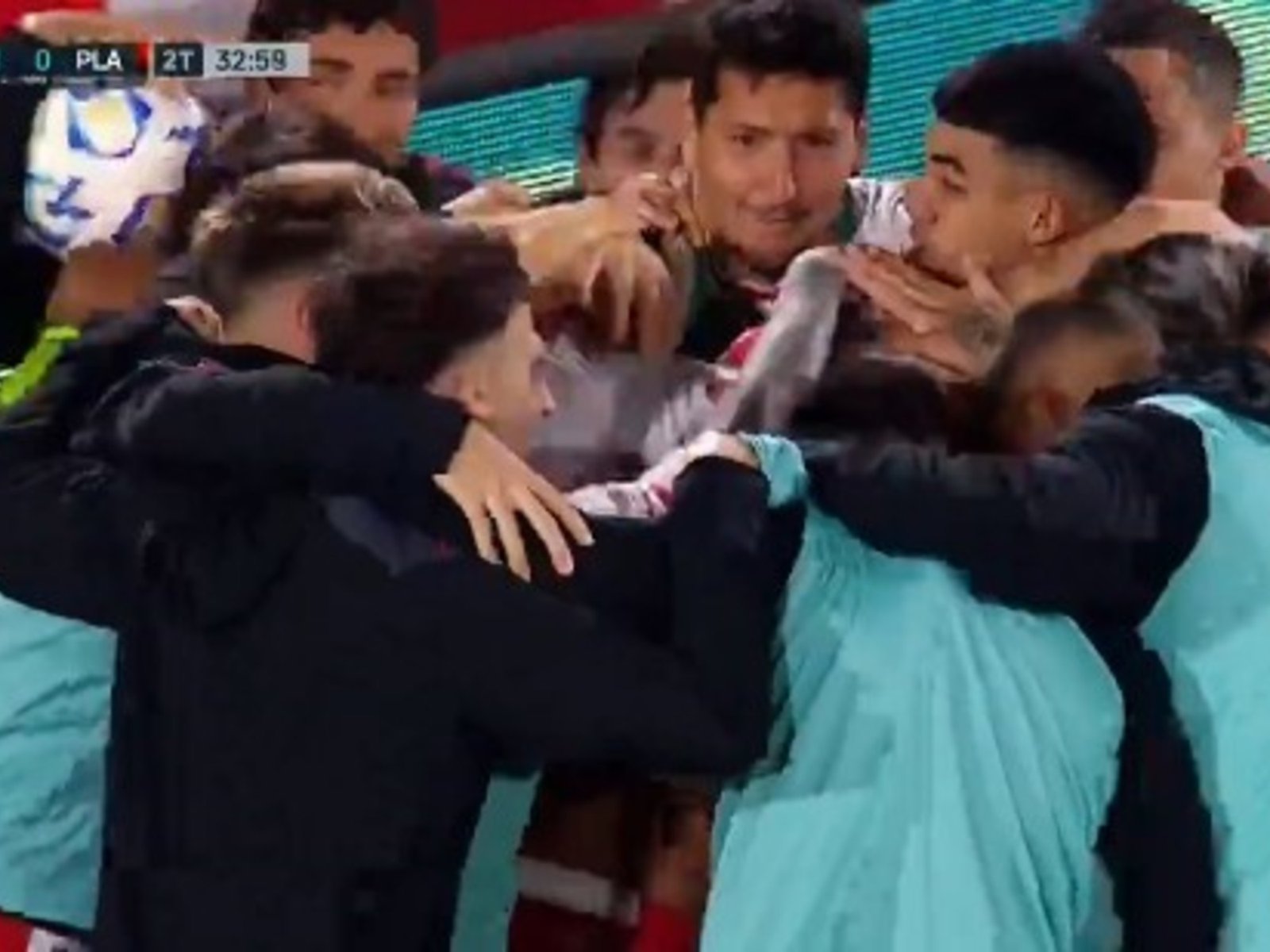 Huracán le ganó a Platense y llega a la última fecha con chances de ser campeón tras los líderes Vélez y Talleres