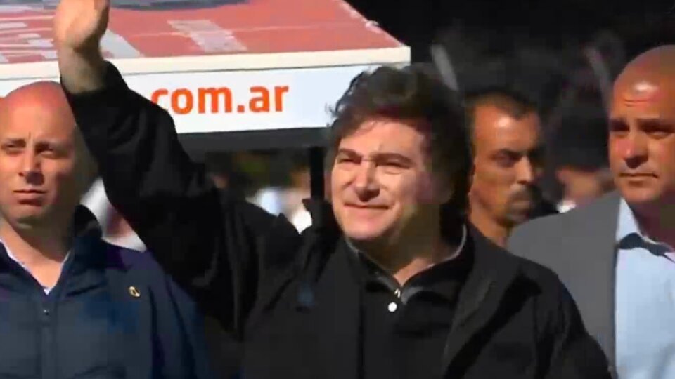 Javier Milei tiene su público cautivo: aplausos en el Abierto de Polo | Dime quién te aplaude y te diré para quién gobiernas