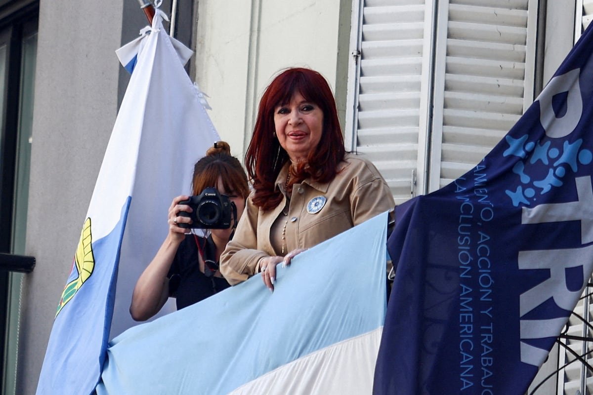 La Corte Suprema envía a juicio oral a Cristina Kirchner por encubrimiento en el atentado contra la mutual judía AMIA