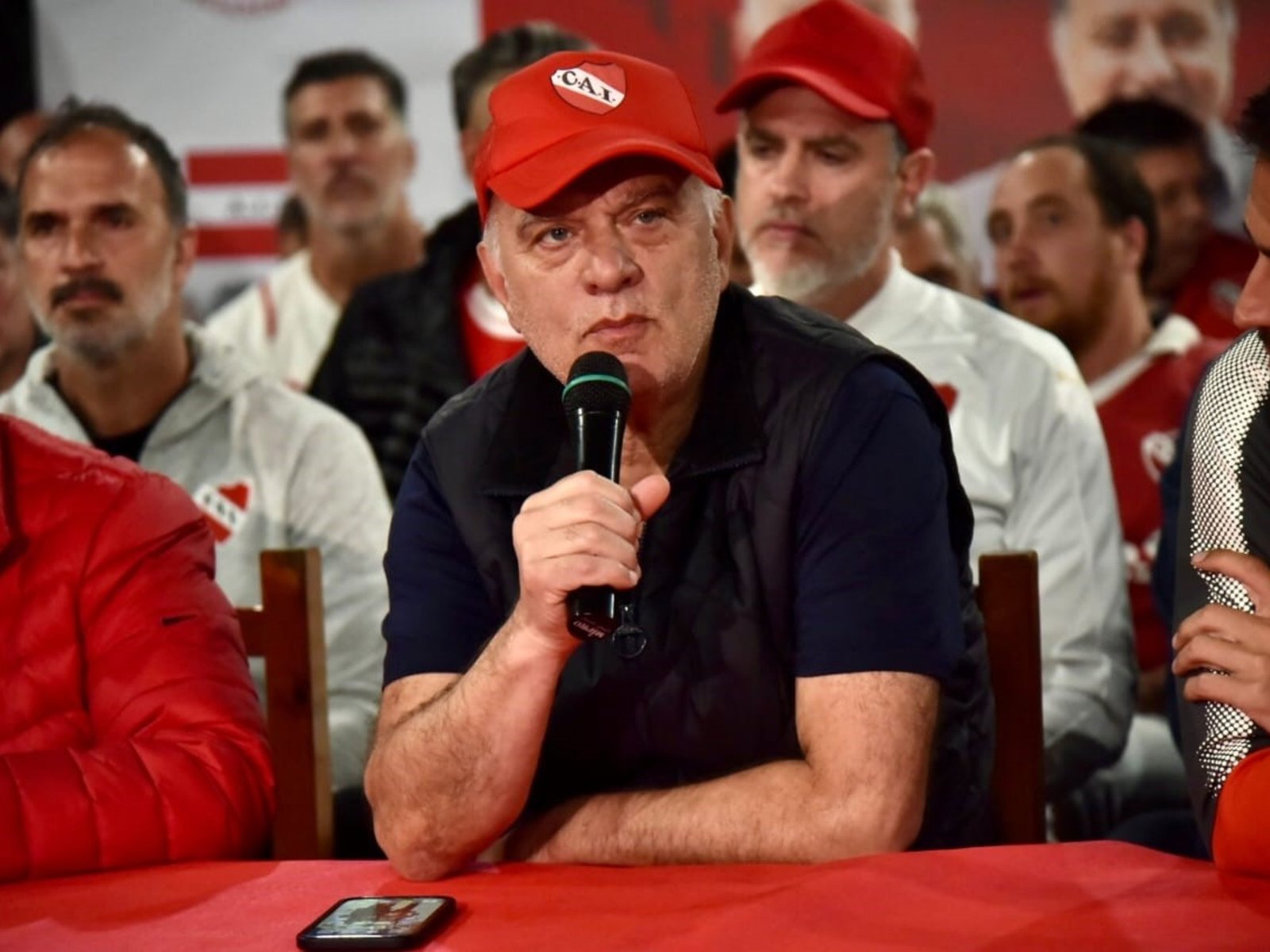 “No son así los códigos del fútbol”