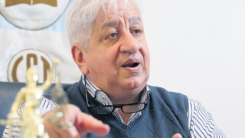 Piumato: “Vamos a seguir luchando por nuestros salarios” | Los empleados judiciales sin acuerdo paritario