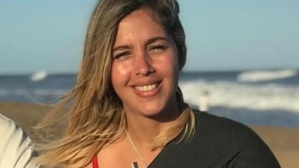 Quién es la mujer que acompañaba a Kueider cuando fue detenido | Tenía un supuesto nombramiento en el Senado y la señalan como apoderada de una empresa