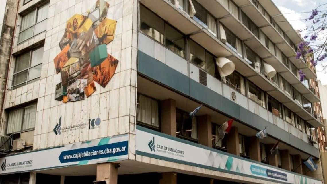 Suba en la jubilación mínima de Córdoba: ahora será de $335 mil