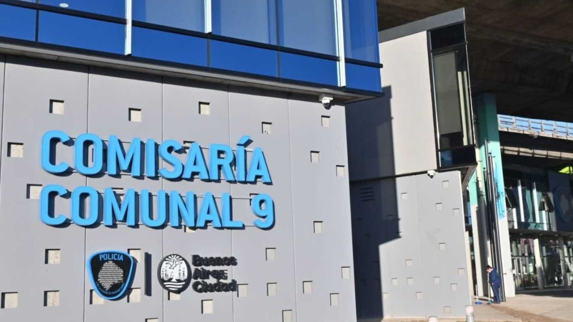 Tras la fuga de 17 presos en Liniers, la Justicia ordenó investigar a la Policía porteña