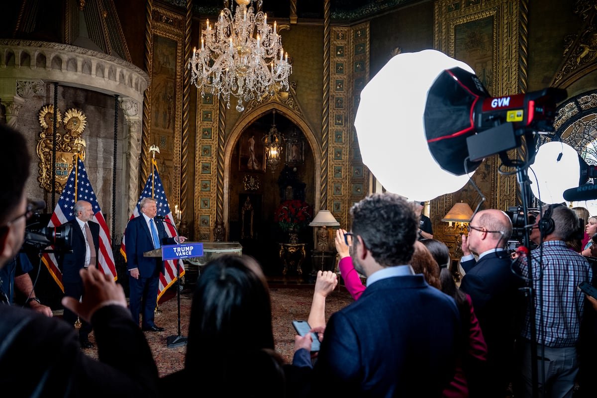 Trump redobla sus ataques a una prensa debilitada | Elecciones USA