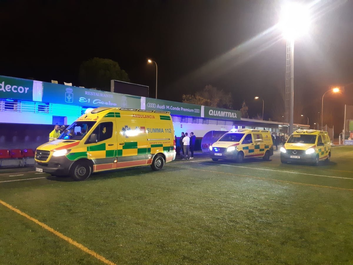 Un entrenador de fútbol juvenil de 25 años sufre una parada cardiorrespiratoria en un campo de Alcorcón | Noticias de Madrid