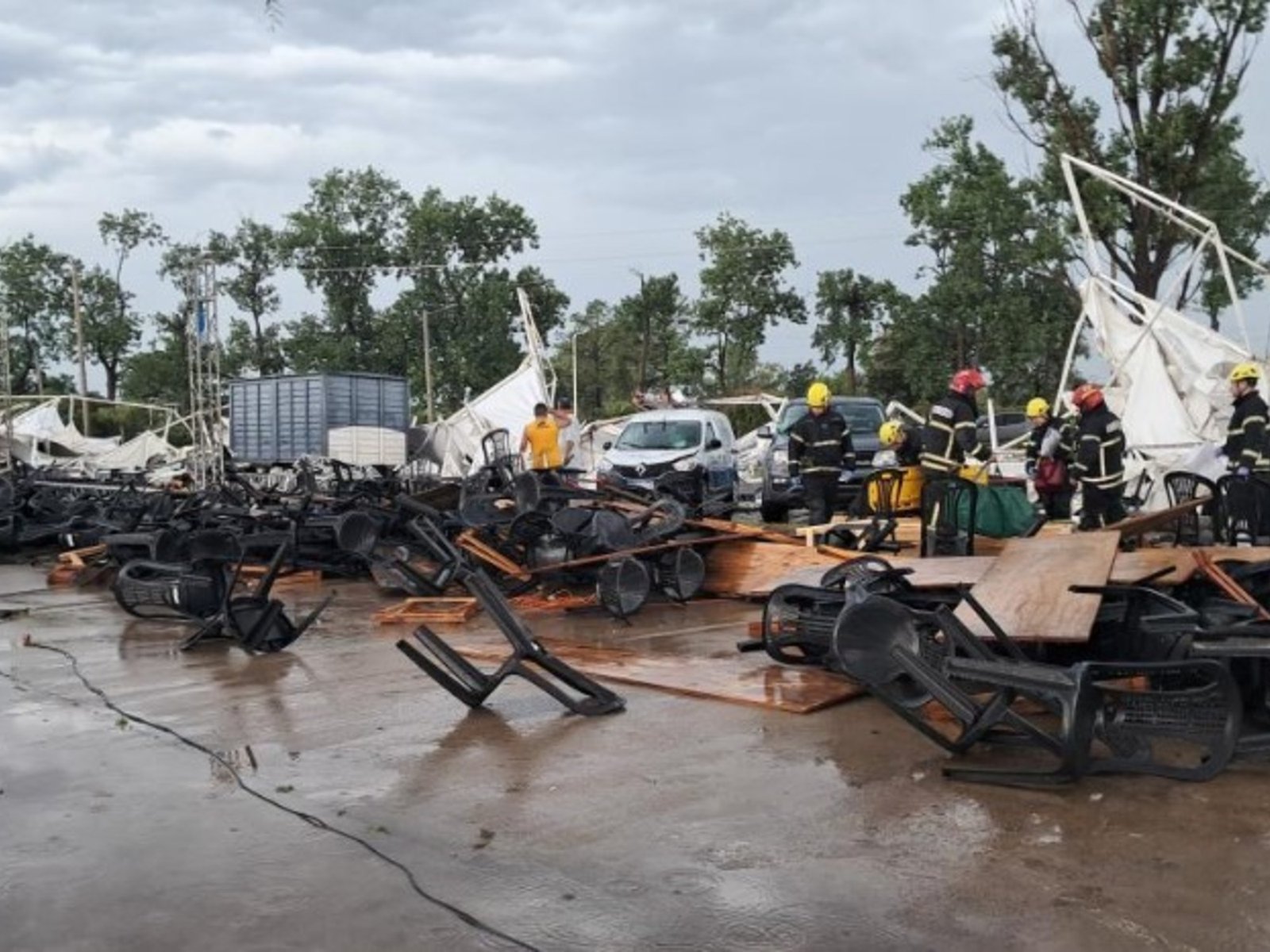 Un temporal arrasó Bragado, llegan las tormentas a la Ciudad y hay doce provincias en alerta