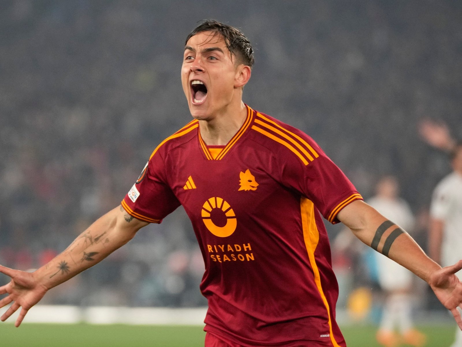 a quién desbancó y qué posición ocupa Maradona