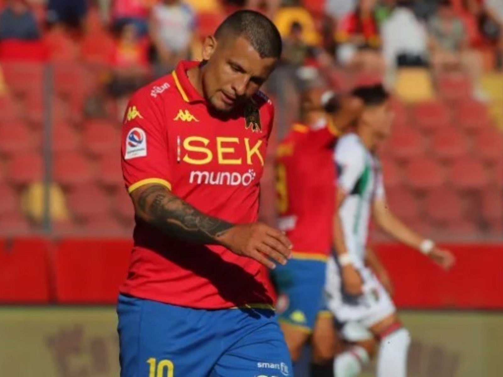 acusaciones cruzadas, deuda millonaria y otra salida polémica de Unión Española