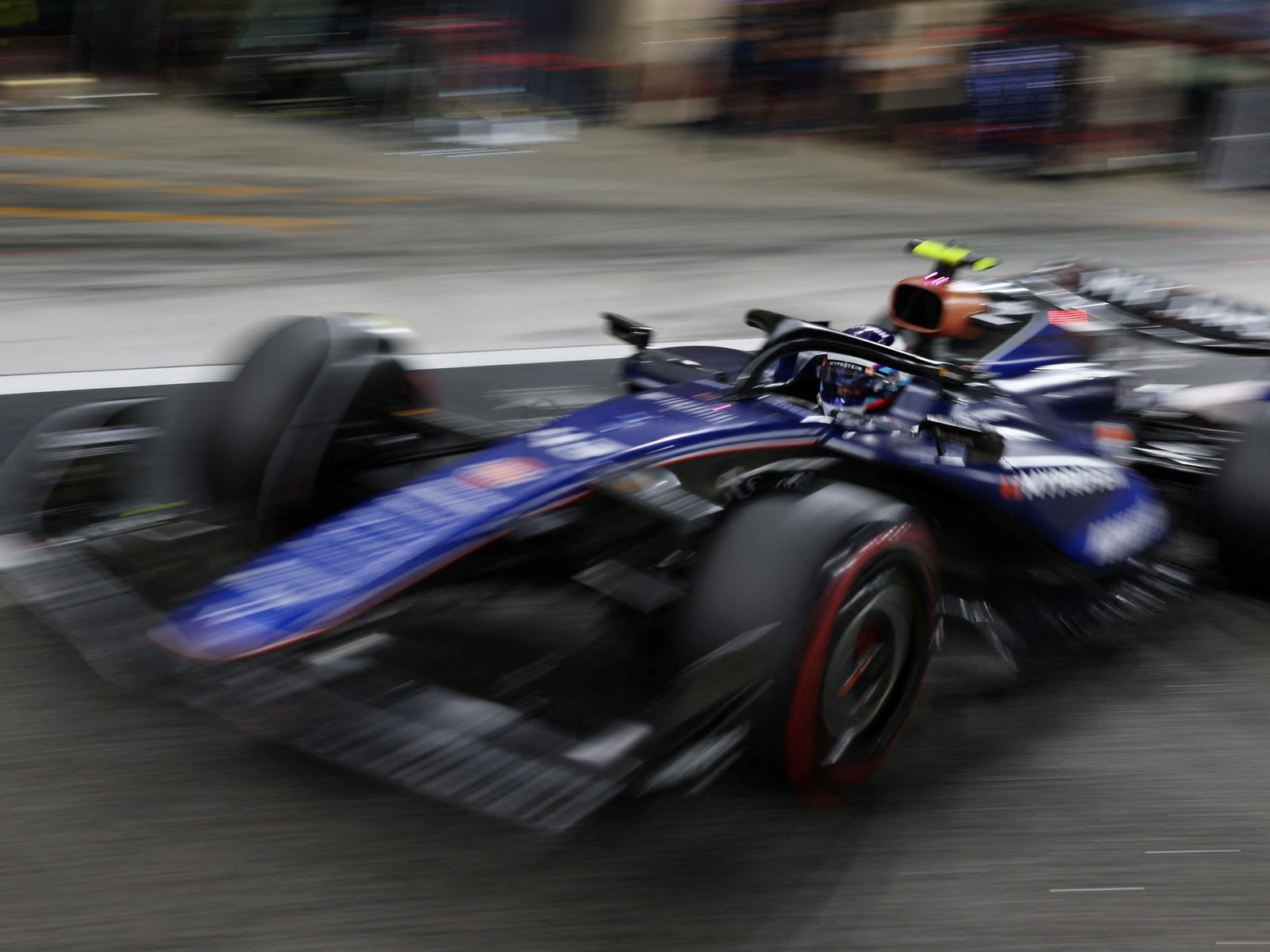 el día 3 del GP de Abu Dhabi este 8 de diciembre, minuto a minuto