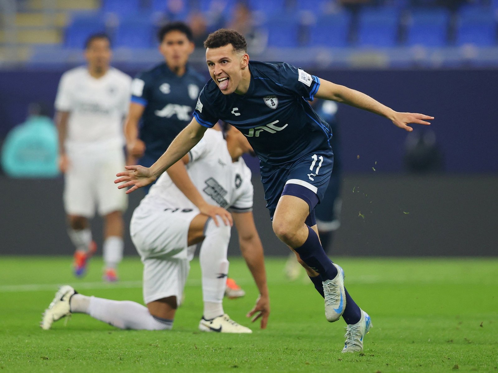el gol “de otro planeta” del marroquí Idrissi para encaminar el triunfo de Pachuca sobre Botafogo