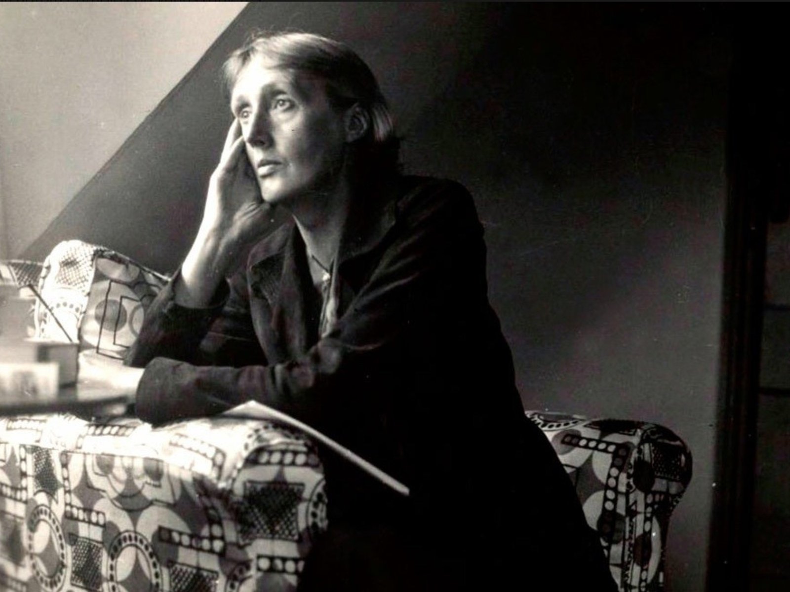 el modernismo literario de Virginia Woolf y su vigencia