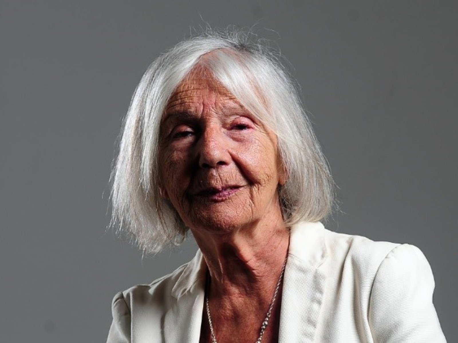 la despedida del mundo de la política, la cultura y la TV