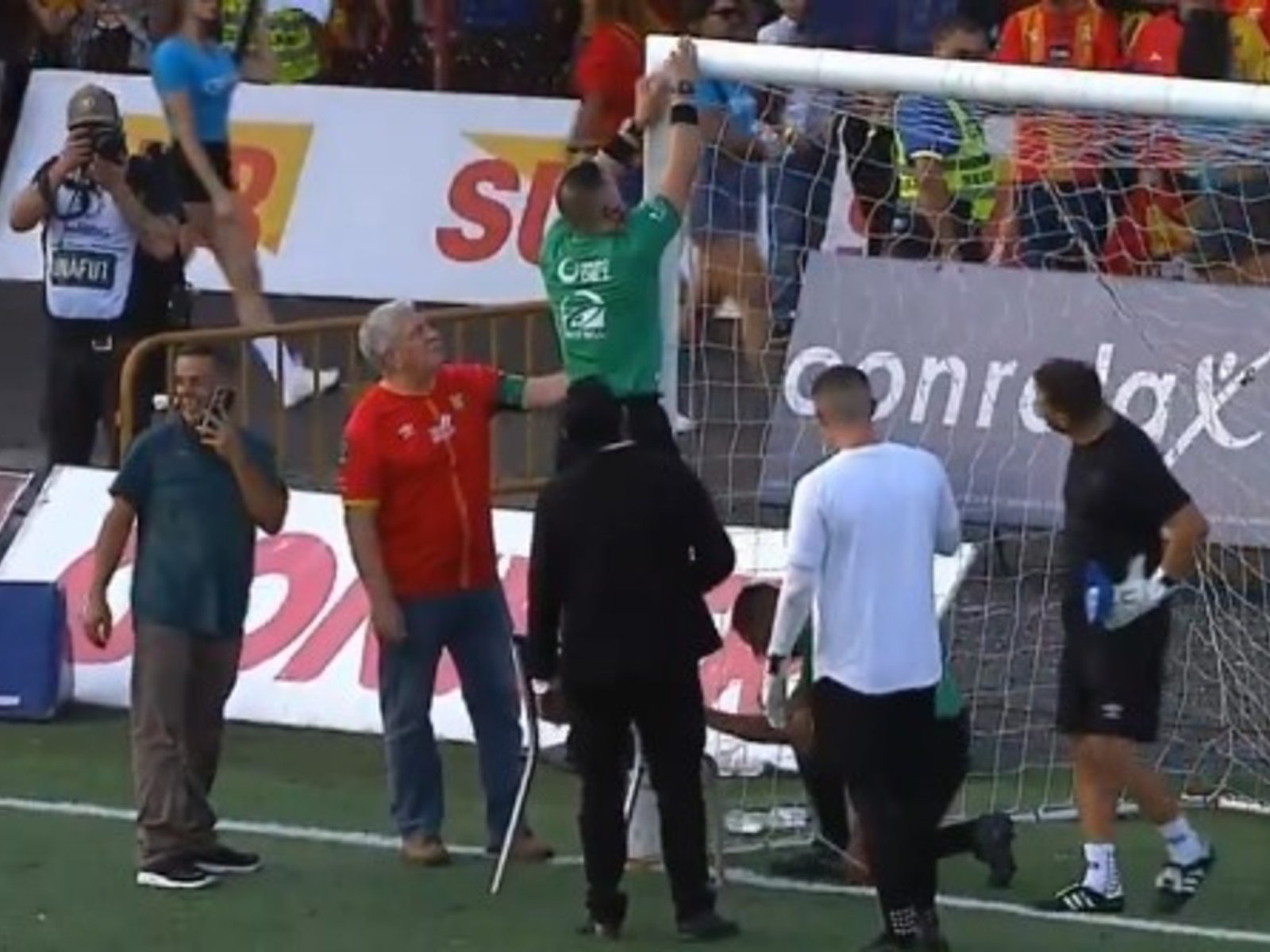 midieron un arco en vivo y era más grande que el otro