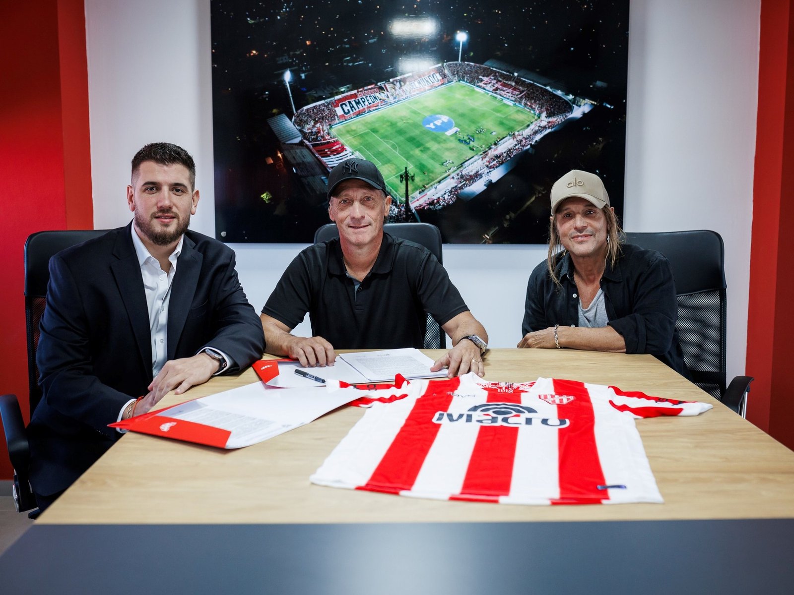 por qué lo acompañó Caniggia y cómo intentará traspasar sus vivencias