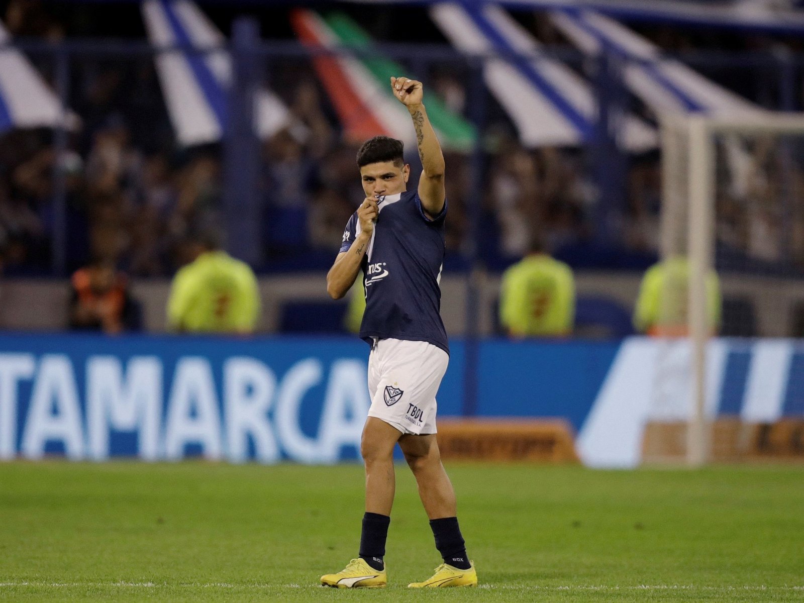 ¿se queda en Vélez o se va a Boca?