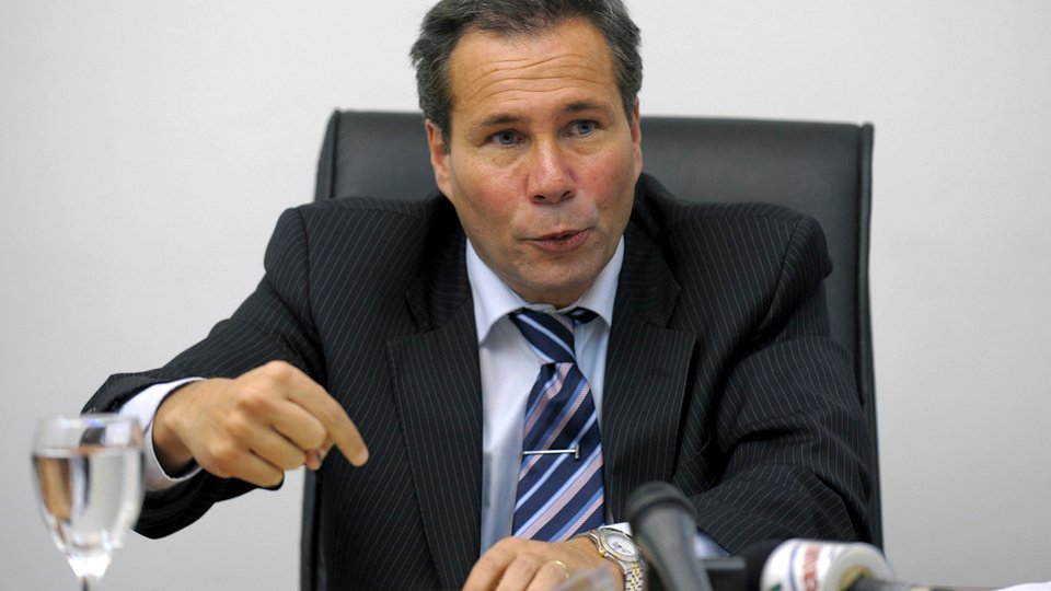 A 10 años del suicidio de Nisman: a falta de pruebas, un informe | La fiscalía vuelve con viejas “evidencias” ya desestimadas 