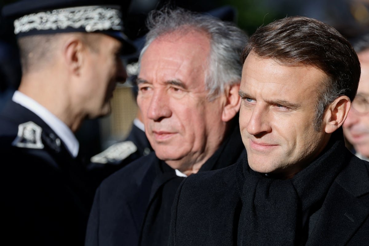 Bayrou medita suspender la reforma francesa de las pensiones a cambio del apoyo de la izquierda | Internacional