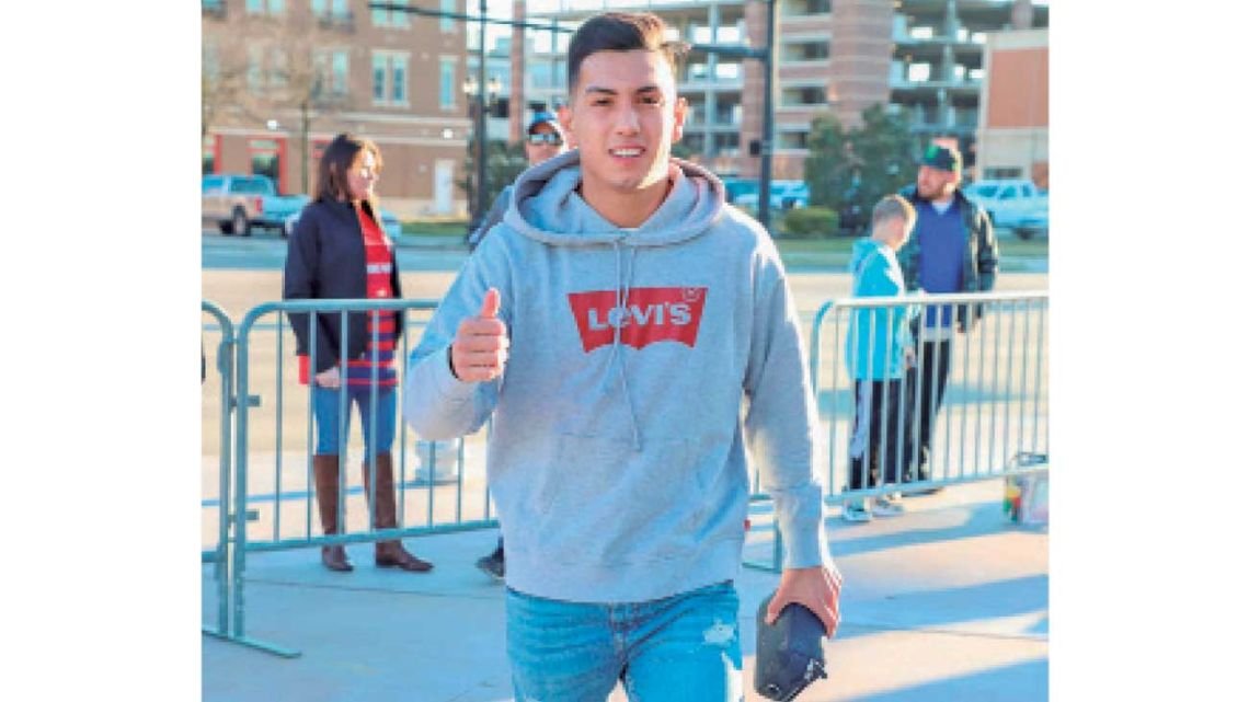 Con Alan Velasco, Boca llenó el álbum