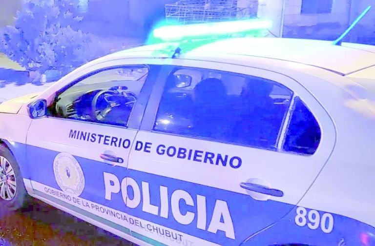 Continúa internado en grave estado el joven baleado en el barrio Las Flores